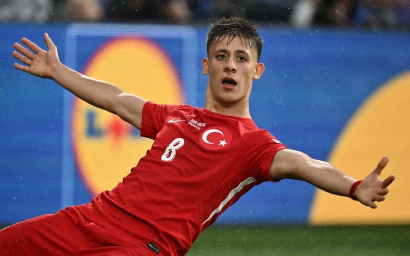 Anh được xem là tương lai của Los Blancos