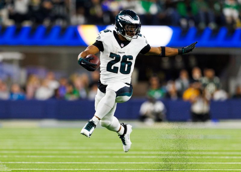 Saquon Barkley là running back người Mỹ nổi tiếng tại NFL, hiện thi đấu cho New York Giants